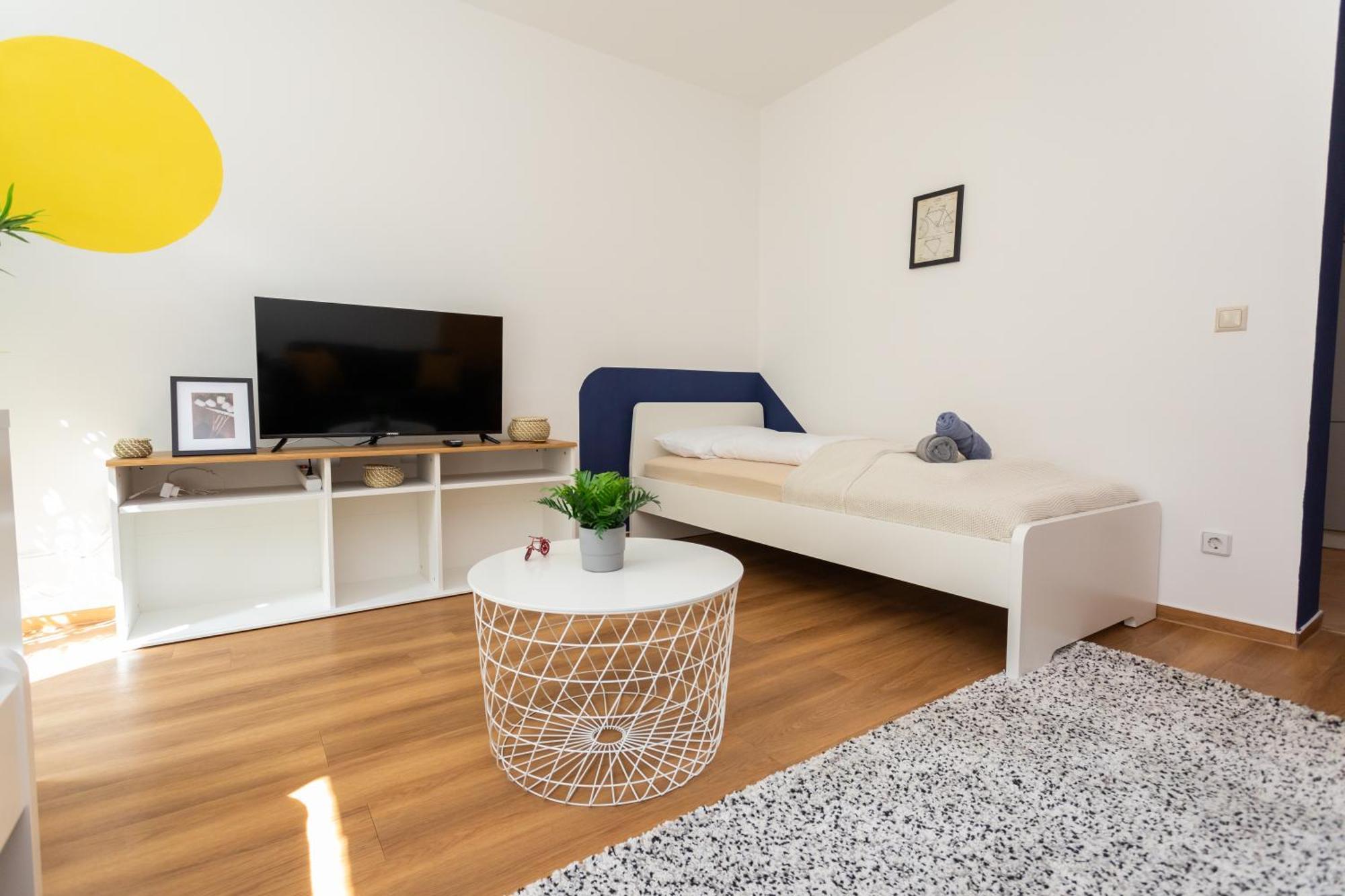 Fullhouse - Halle - R6 Apartments - Smarttv - Nespresso Экстерьер фото